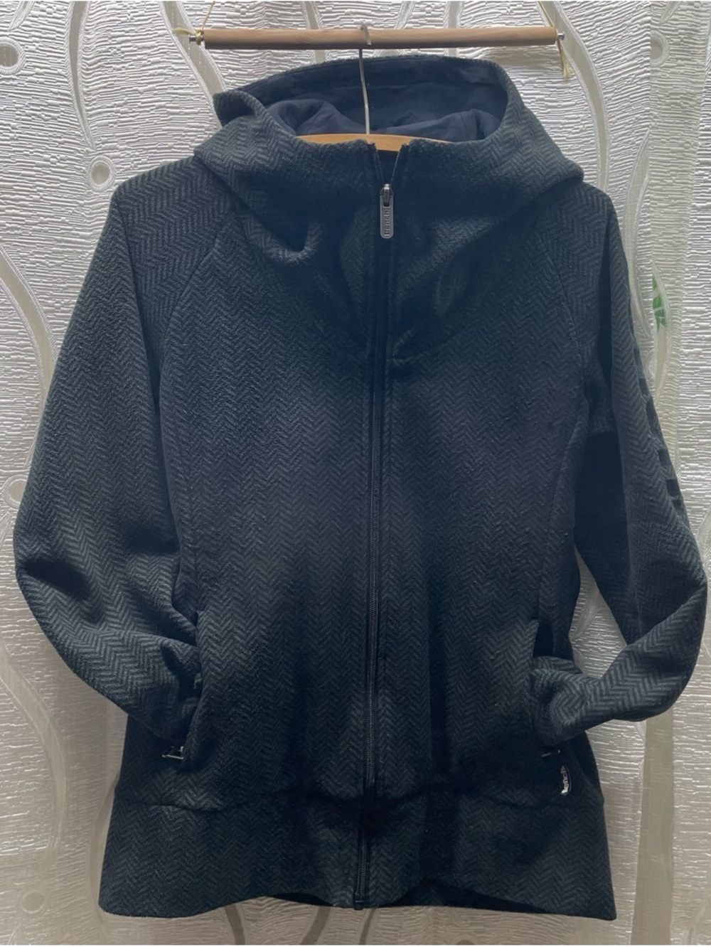Bench Herringbone Full Zip Hoodie Womens Medium Grey Fleece Thumbhole Good